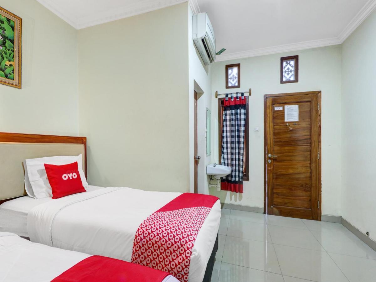 Oyo 90408 Hotel Horton Cirebon Exteriér fotografie