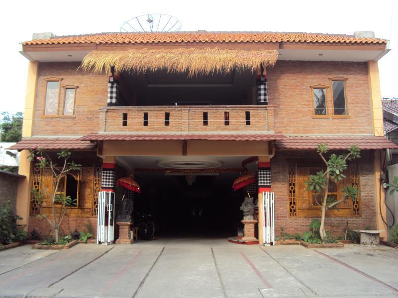 Oyo 90408 Hotel Horton Cirebon Exteriér fotografie